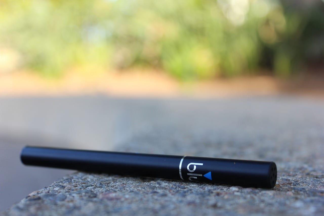Behavioral Guidelines for Using a Vape Pen in Public Areas